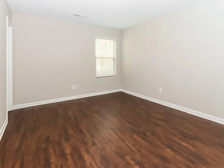 1544 Denver Way — Photo 13