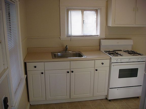 Cottage Kitchen