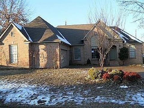 1st image of 7612 Dexter Hollow Dr