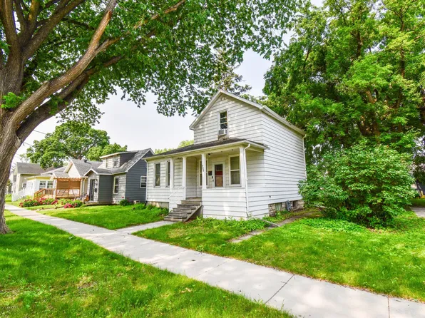 732 2nd St N, Fargo, ND 58102