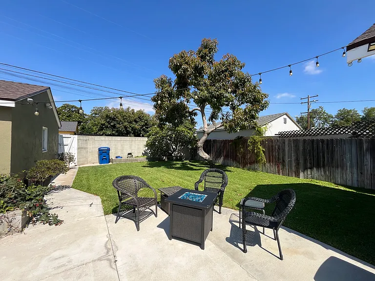 3243 Eucalyptus Ave — Photo 21