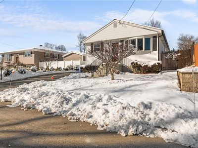 56 Warwick St, East Providence, RI, 02914