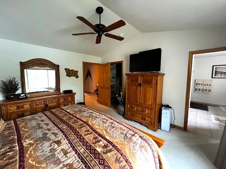 174 Robin Dr — Photo 19