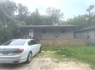 5105 Patricia St, Bacliff, TX 77518