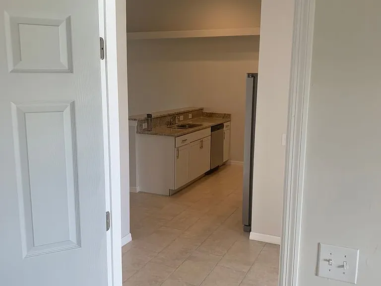 1026 Andalusia Blvd — Photo 4