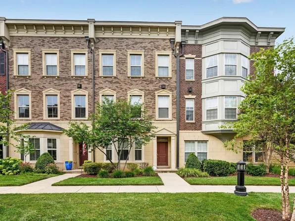 809 Fair Winds Way, Oxon Hill, MD 20745
