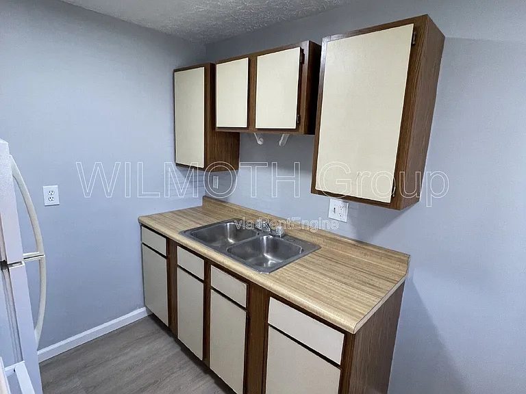 1818 Michigan St #3 — Photo 8
