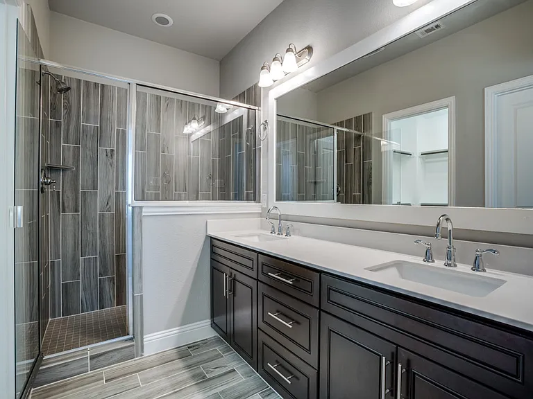 6120 Rilla St — Photo 10