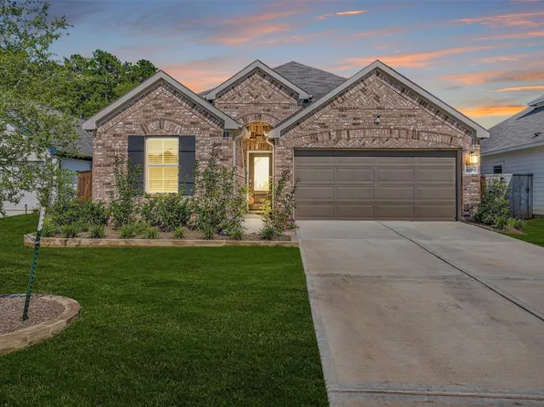 10009 Bigfoot Wallace Dr, Montgomery, TX 77316