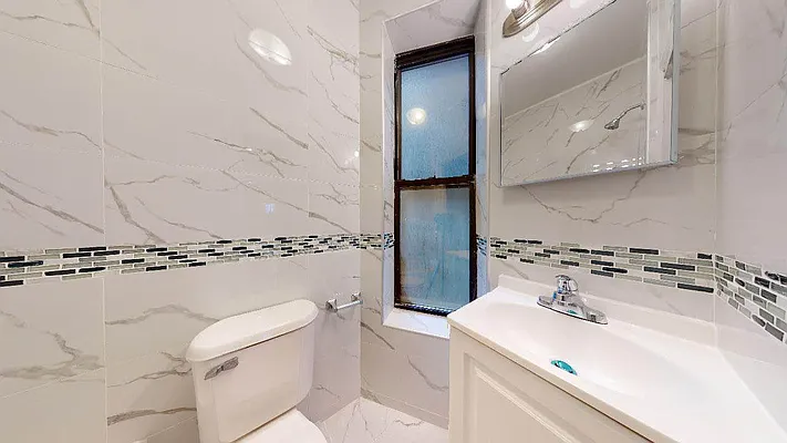 Rented by Bond New York | media 20