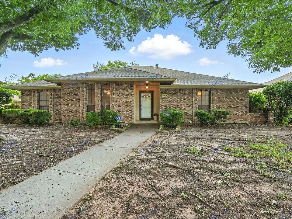 1st image of 217 Elder Oak Dr