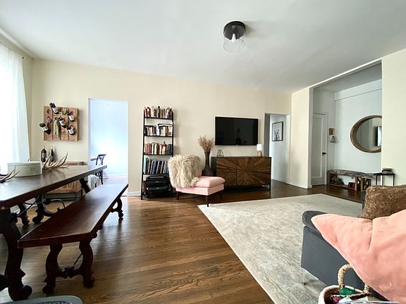 2nd image of 472 Gramatan Ave #2K