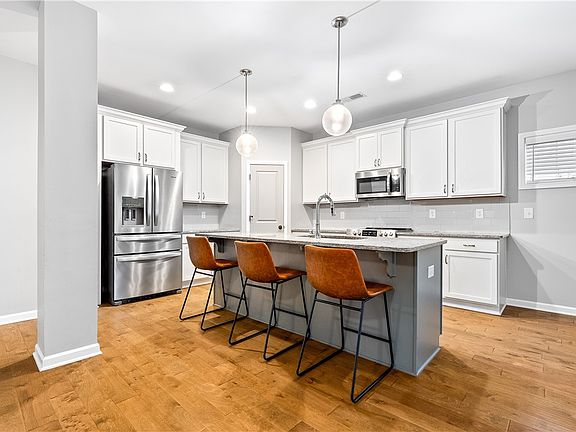 5th image of 4150 Mara Vista Dr