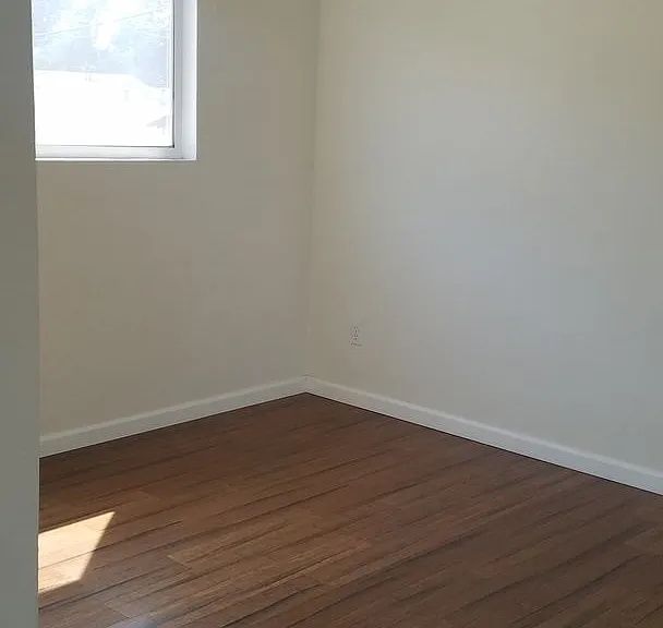 2937 S Orange Dr — Photo 7