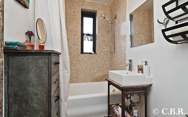 Sold by Coldwell Banker Reliable Real Estate | media 20