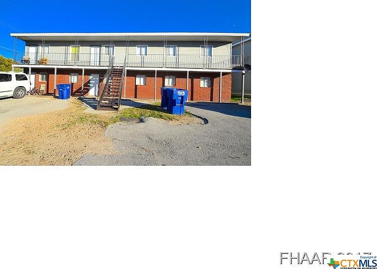 1st image of 901-911 S 15th St