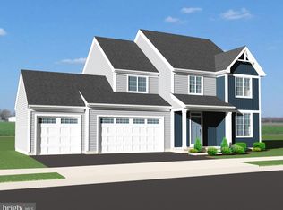 104 Brookfield Dr, Elizabethtown, PA
