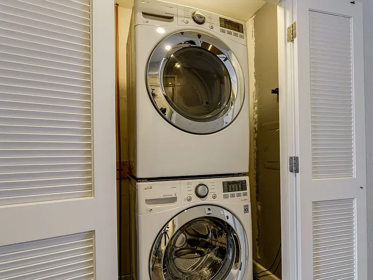 Washer/Dryer