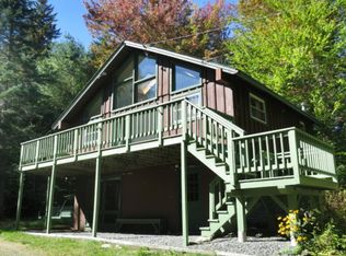 56 Canedy Rd, South Londonderry, VT 05155