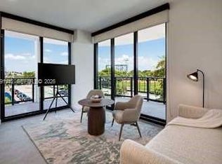 580 72nd St #201, Miami Beach, FL 33141