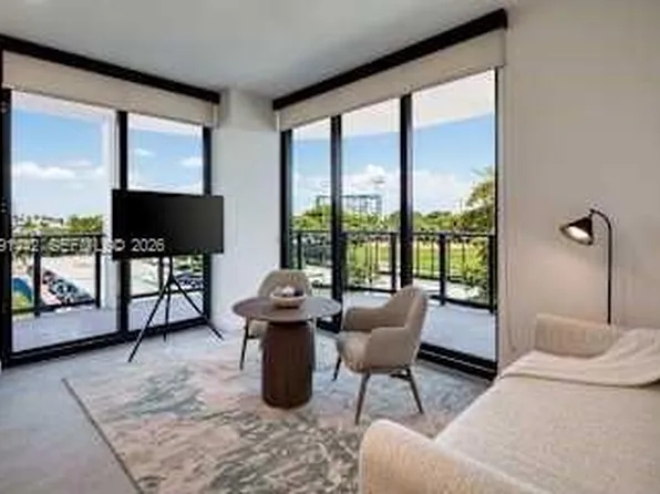 580 72nd St, Miami Beach, FL
