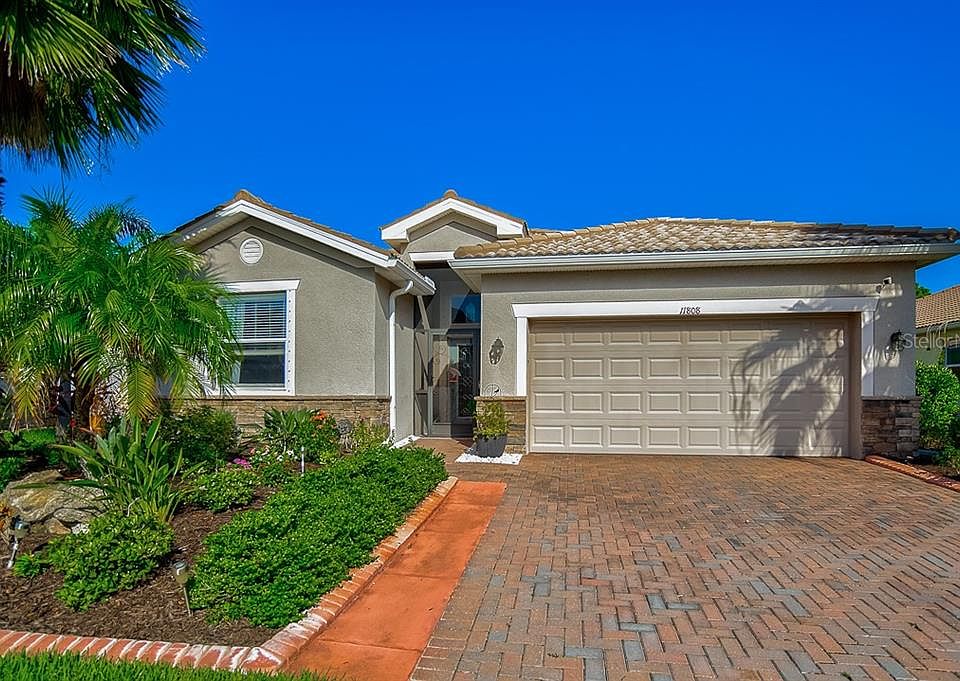 1st image of 11808 Breadfruit Ln