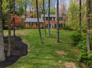 7422 Skyline Dr, Frederick, MD 21702