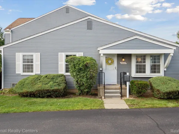 23624 N Rockledge, Novi, MI 48375
