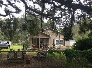 7128 Chandler Bluff Rd, Denham Springs, LA 70706