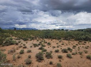 E Camino De Mesa, Huachuca City, AZ 85616