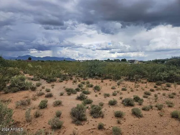 2.8 Acres E Camino De Mesa -- #-, Huachuca City, AZ 85616