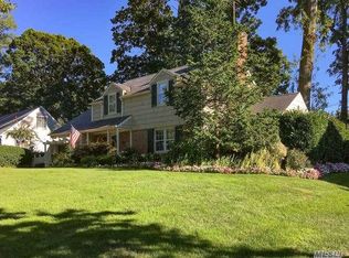 44 Bogart Ave, Port Washington, NY 11050