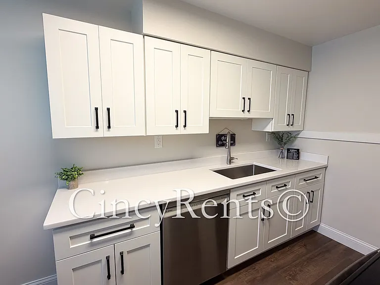 1301 Herlin Pl #3 — Photo 7