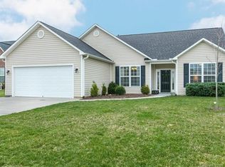 124 W Swift Creek Rd, Fletcher, NC 28732