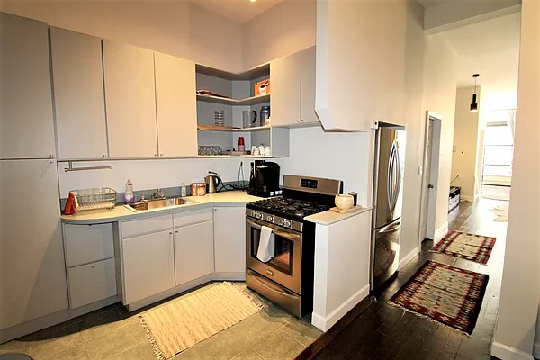 Rented by Corcoran | media 12