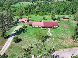 320 Rs County Rd #3130, Emory, TX 75440