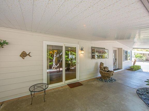 3rd image of 93 Pollock Ln #93