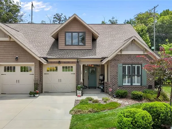 120 Beckham Dr, Greensboro, NC 27455