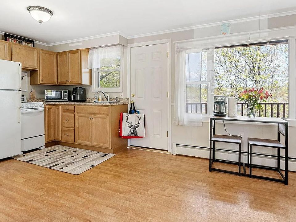 19 Marblehead Ln A, Biddeford, ME 04005 Zillow