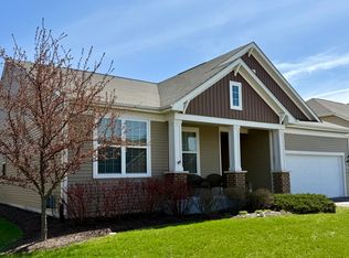 719 Foxborough Rd, South Elgin, IL 60177