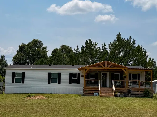 330 SW Chalet Ter, Fort White, FL 32038