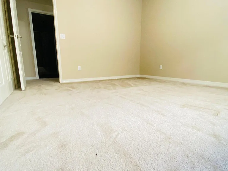 5233 Castlewood Canyon Ct — Photo 12
