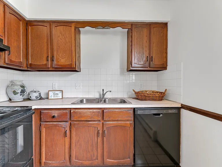 3908 Frederick St #1 — Photo 16