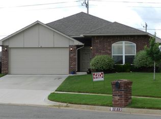 1013 Desert Trl, Yukon, OK 73099