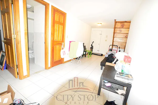 Rented by City Stop Realty | media 5