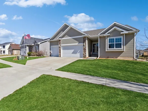 3022 Cottontail Ln, Ames, IA 50014