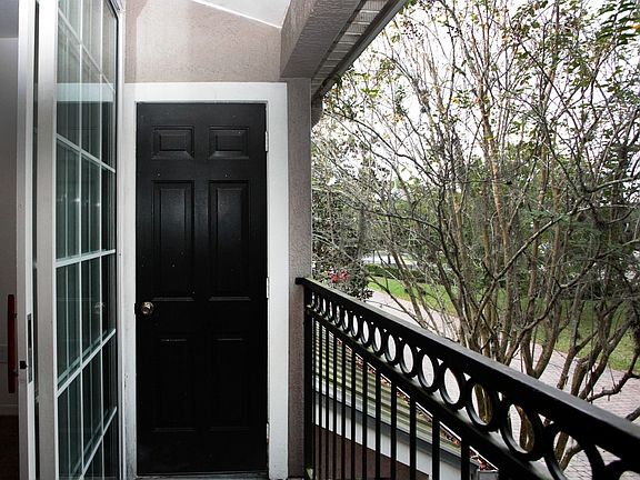 3rd image of 12222 Derby Race Ln
