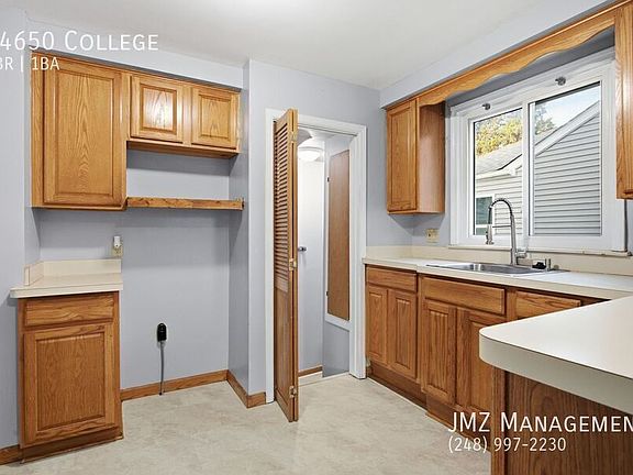2nd image of 14650 College Ave