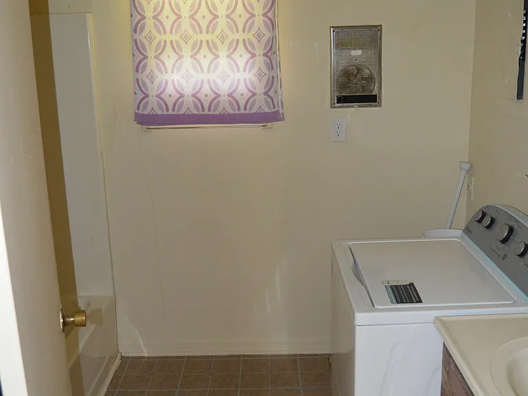 208 Wilson St #1 — Photo 7