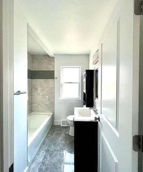 3912 Coolidge Hwy — Photo 13